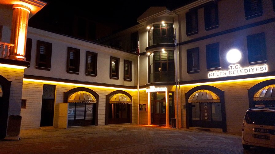 Yeni Yüzüyle Belediye Hizmet Binamız